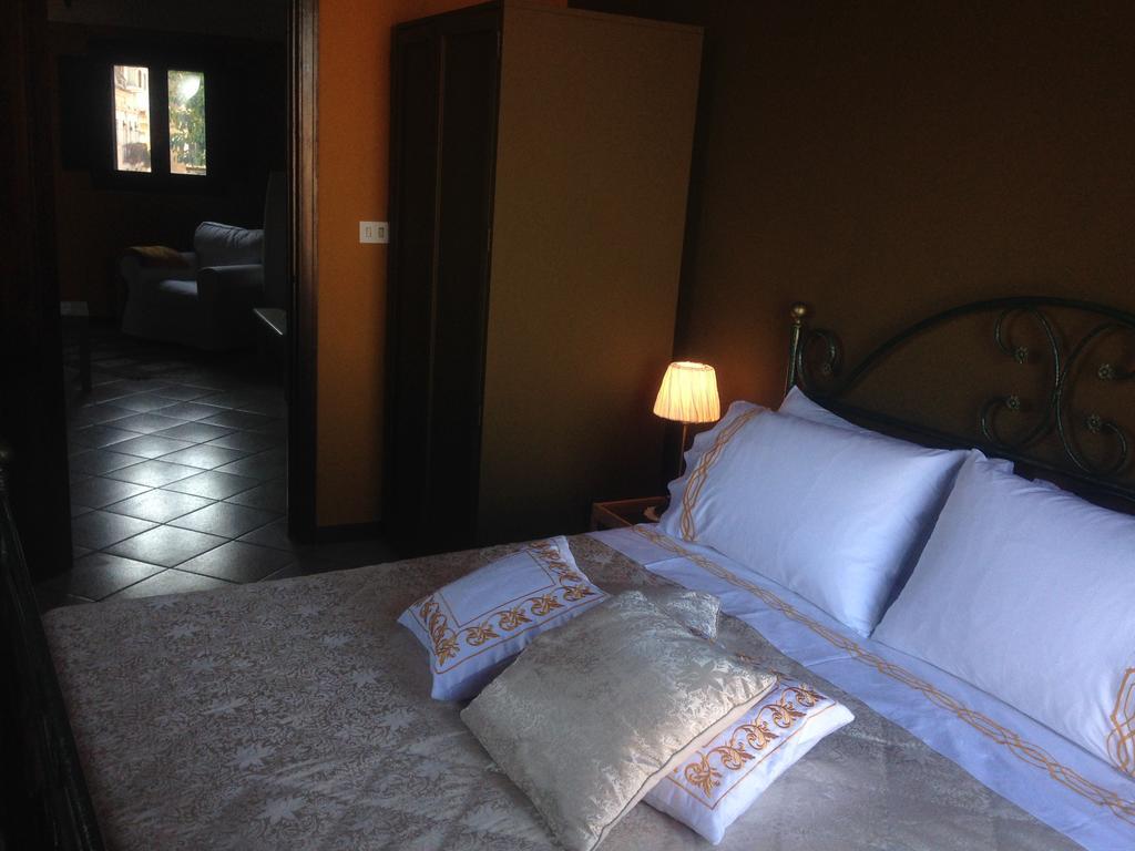 Altobarocco House Apartment Катания Екстериор снимка